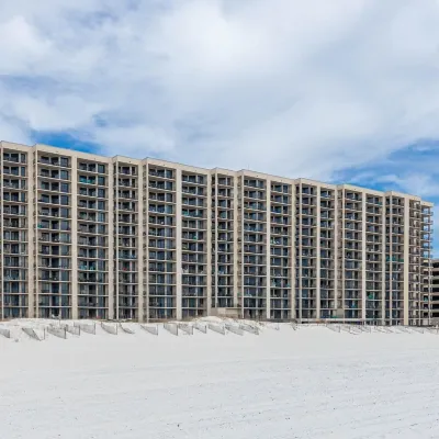 Phoenix X 313 Hotels near Orange Beach