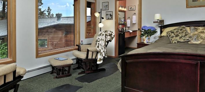 Blue Mountain Bed and Breakfast Hotels in Missoula