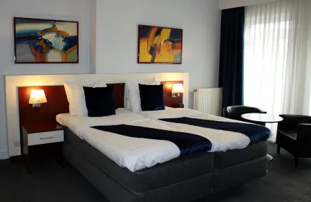 Apollo Hotel Отели рядом с достопримечательностью «Университет Неймегена»