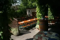 Hotel Odenwaldblick Отели в г. 