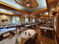 Hotel Neuenburger Hof Hotel di Hertingen