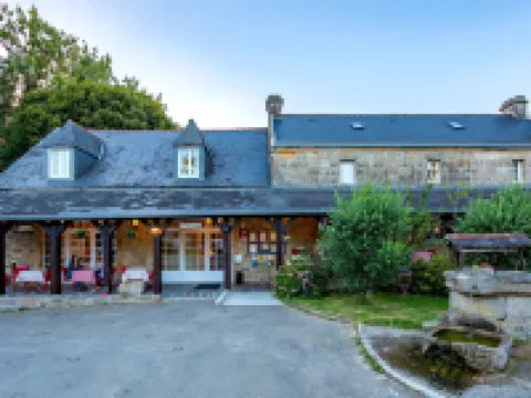 Logis- Auberge de Kerveoc'h Hotels in Douarnenez