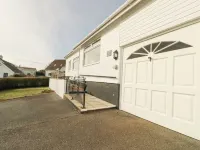 Bay View Hotels in Moelfre