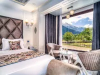 Hillside Resort & Spa Pahalgam - Breakfast