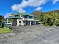 Mataki Motel - 3-Star