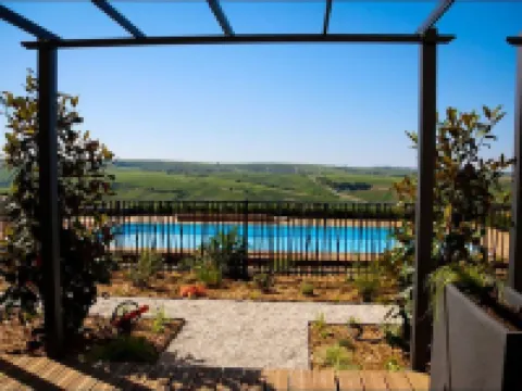 Le Panoramic Hotels in Sancerre