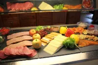 Reisafjord Hotel - servizio colazione