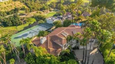 Villa Clarinda - Architect-designed Dream Estate With Theater & Outdoor Oasis Hotels near Braemar Country Club