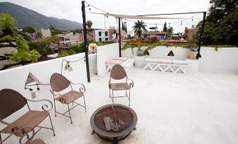 Hotel Casa Blanca