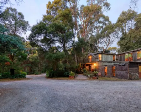 Crayfish Creek Van & Cabin Park Hôtels à : Stanley