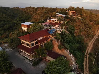 Punta Hills Montanita Hotel a 