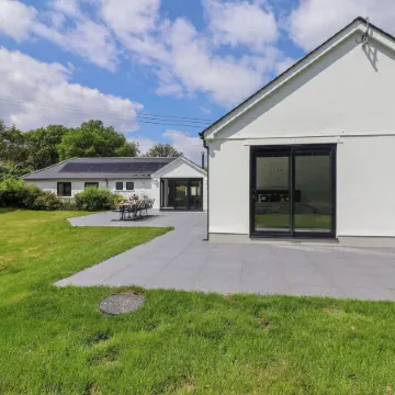 Hartgrove Farm Bungalows