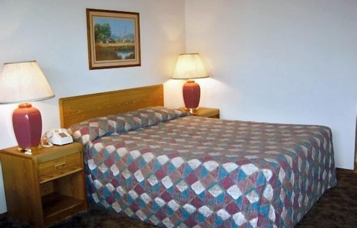 Royal Motor Inn