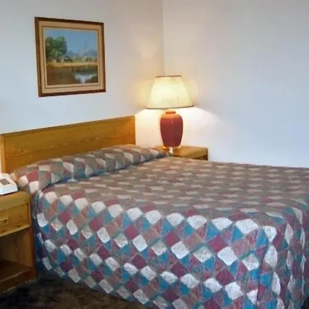 Royal Motor Inn