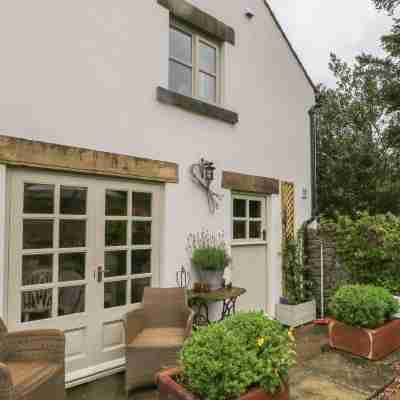 Grange Cottage Hotel Exterior