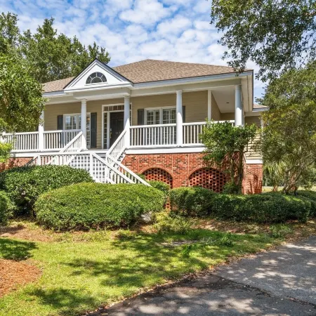 Stunning Marsh Lake Villa Perfect For Entertaining Sue's Way 3 Bedroom Villa by Peace Vacations