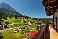 Bayern Resort Hotel (Adults Only)