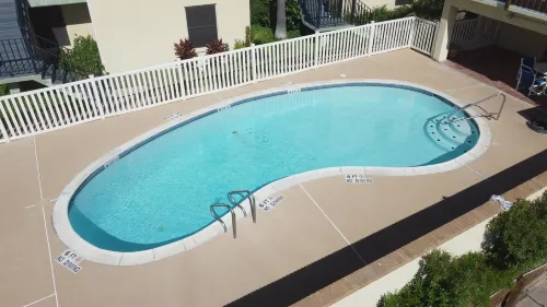 Near Beach - Cute & Cozy Pool - 4 stjerner