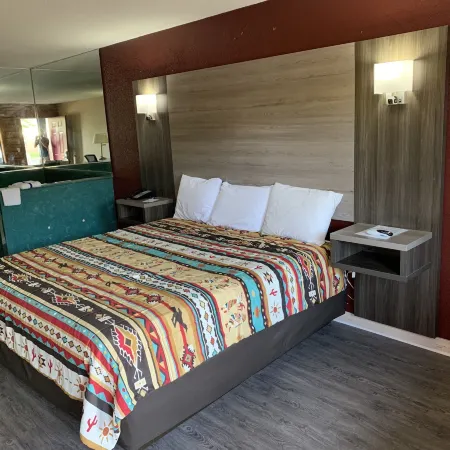 Log Cabin Inn