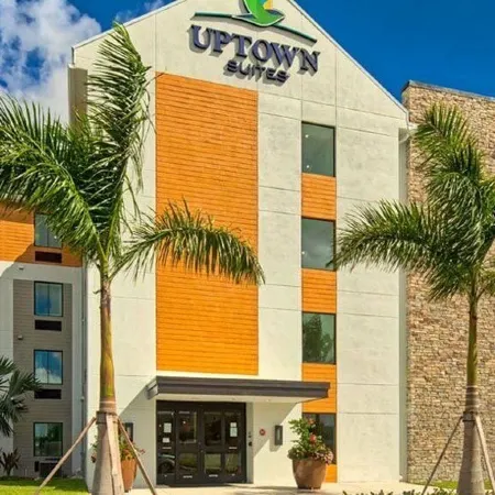 Uptown Suites Extended Stay Miami FL – Homestead