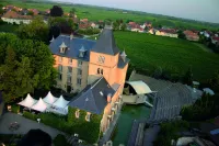 Hotel Schloß Edesheim, Privathotels Dr. Lohbeck GmbH & Co. KG Hotels in der Nähe von Tibolin Kinderspielpark