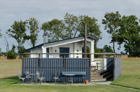 Österlens Karlsgård Отели в г. Hammenhog