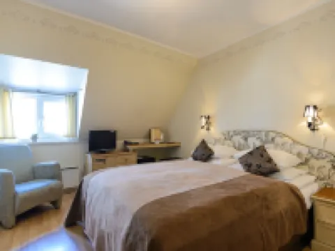 海薩靈酒店 派爾努酒店