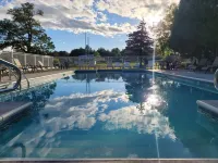 Capt.'s Inn & Suites - 2-Star