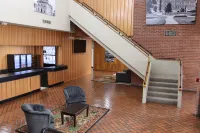 Heritage Hotel Quincy Hotels in Quincy