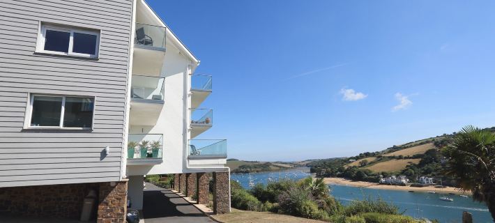 2 Poundstone Court Hotels in Salcombe