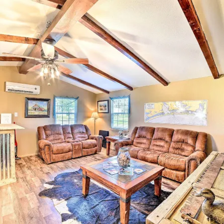 Newly Renovated Rockport Cottage 4 MIL Beach