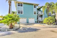 Steps to Ocean and Bay Bradenton Beach Townhome! - 무료 와이파이