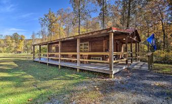 Cozy Anchors Away Cabin Hideaway w/ Fire Pit!