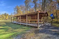 Cozy Anchors Away Cabin Hideaway w/ Fire Pit! Hotels in Thomas