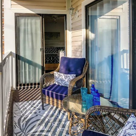 Ocean Access & Balcony: Surfside Beach Condo