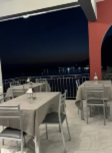 Kaloniki Rooms & Suites