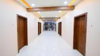 Hotel Platinum فنادق في سومناث