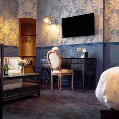Hotel Château Héloïse Rooms