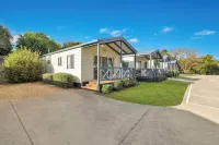 Metung Holiday Villas