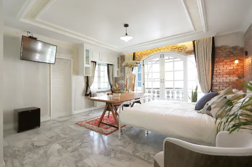 Bangkok Voyage Boutique