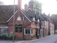 Crown & Horns Hotels in East Ilsley