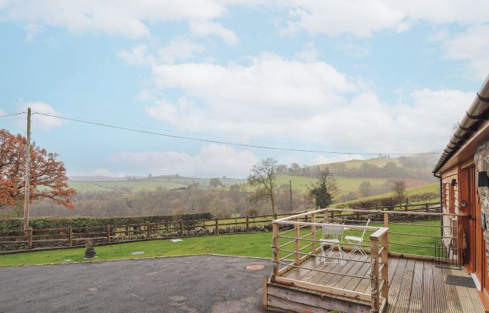 Rhianwen, Plas Moelfre Hall Barns