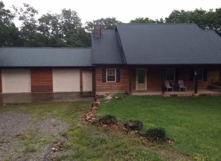 Truman Lake Vacation Home on 10 Acres, Borders Public Ground