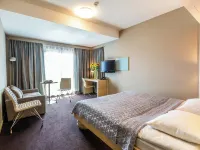 Niebieski Art Hotel & Spa Hôtels à proximité de : Dębniki