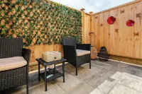 Victoria's  Oceanside Family Retreat 2br new bsmt, 15 walking min to the beach Hotels in Colwood