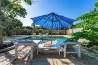 Hibiscus Home & Apartments Hotels in Tiwi