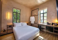 Nearchou Boutique Hotel - baignoire