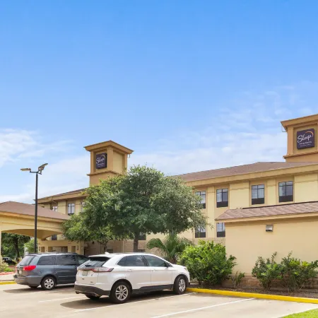 Sleep Inn & Suites Bush InterContinental - IAH East