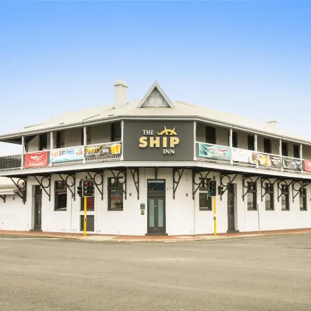Nightcap at the Ship Inn