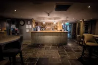 Wild Pheasant Hotel & Spa - bars